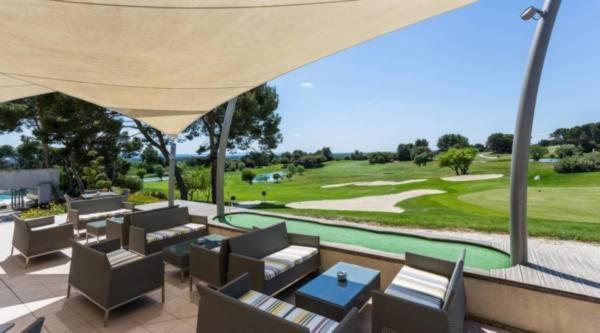 Appartement Cosy Avec Climatisation Reversible Golf De Saumane Zewnętrze zdjęcie